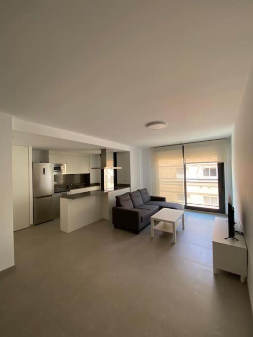 Apartamentos Corteingles Castellon By Tucasanlaplaya Castellón de la Plana Buitenkant foto