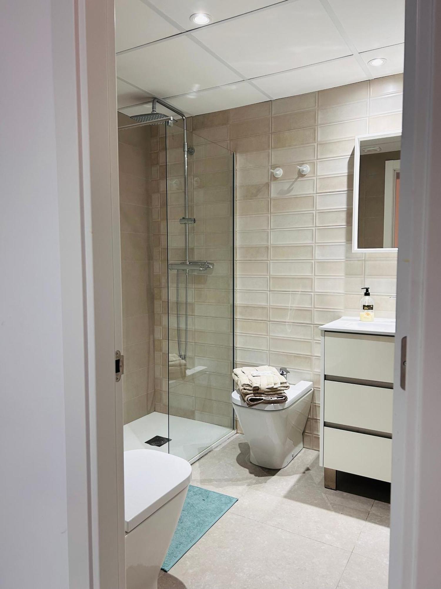 Apartamentos Corteingles Castellon By Tucasanlaplaya Castellón de la Plana Buitenkant foto